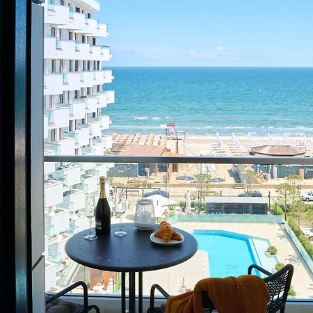 Mira Studio In Infinity Beach Resort - Parking Mamaia Εξωτερικό φωτογραφία