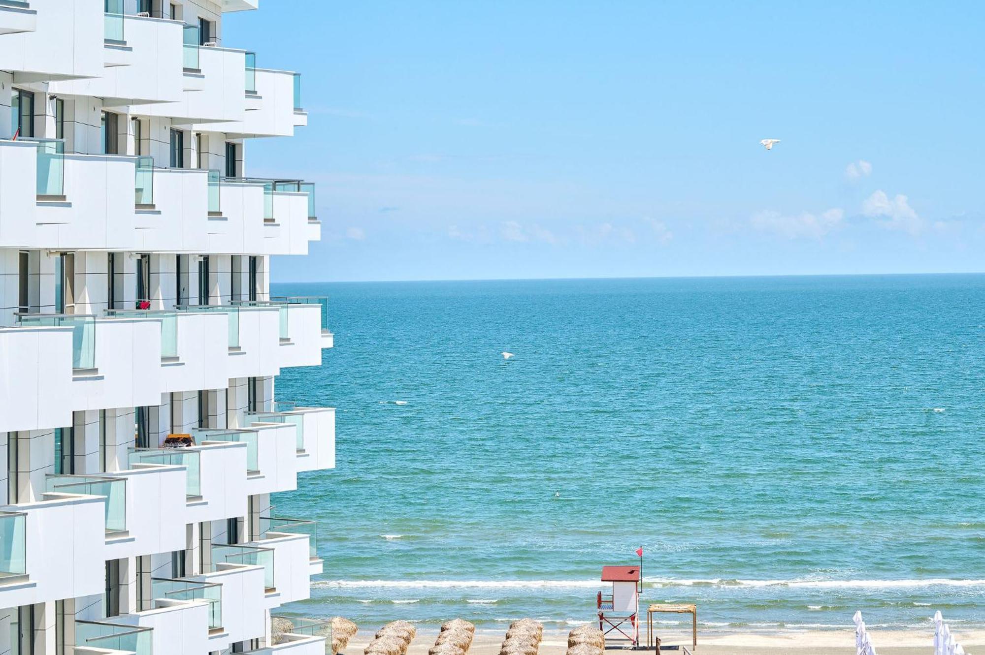 Mira Studio In Infinity Beach Resort - Parking Mamaia Εξωτερικό φωτογραφία